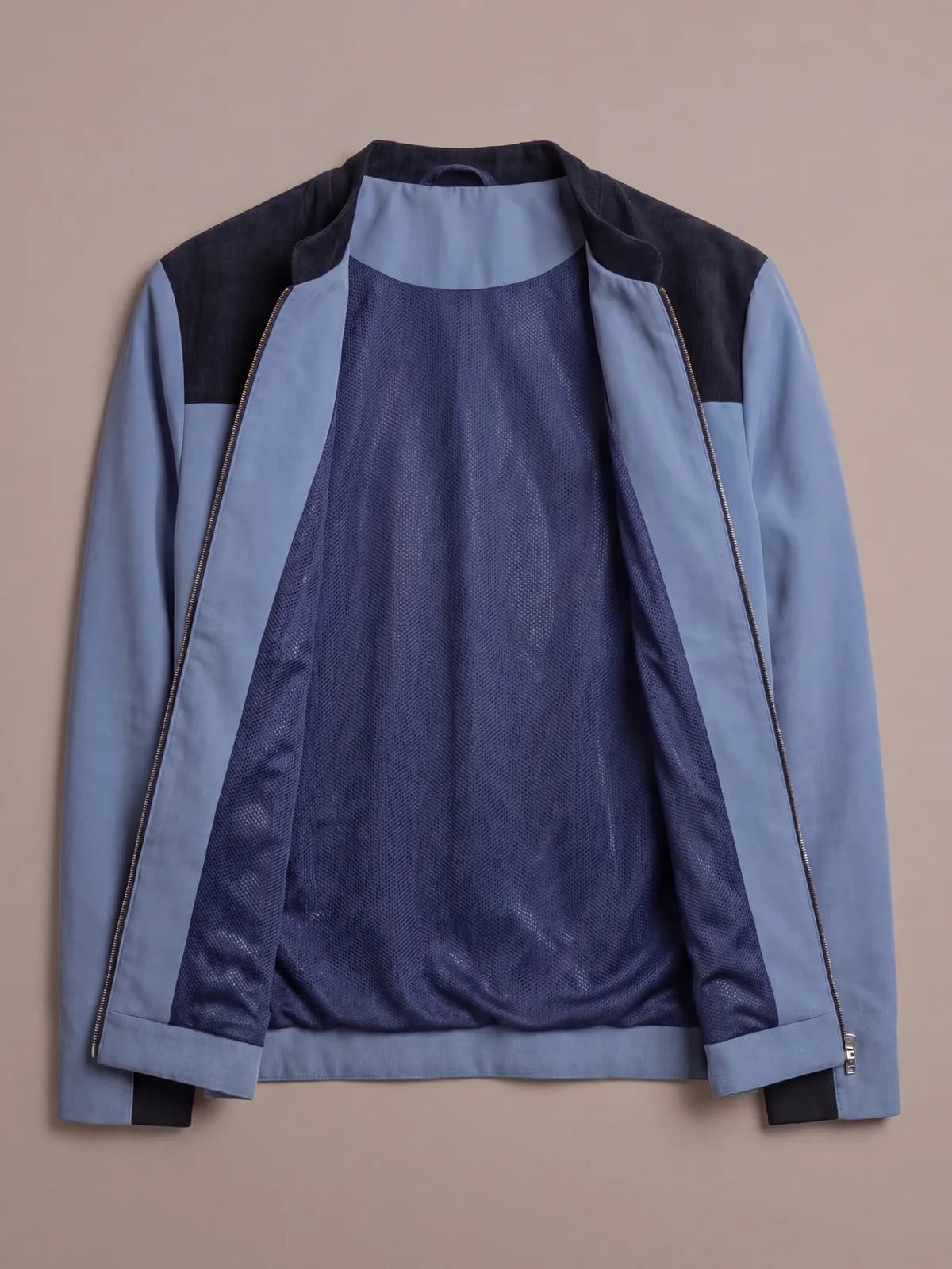 Куртка-бомбер «Цельный»